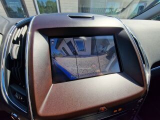Ford S-MAX FACELIFT TITANIUM 7K LED 2.0 R4 110kW
