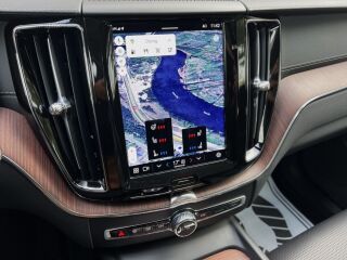 Volvo XC60 Inscription Luxury AWD MY23 2.0 B5 KERS MILD Kerghübriid 183kW