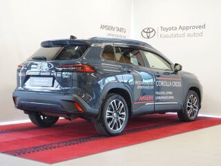 Toyota Corolla Luxury 2.0 98kW