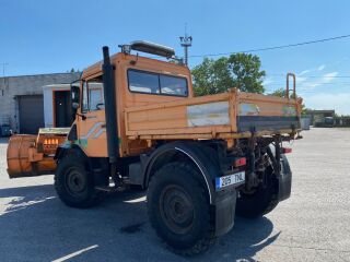 Mercedes-Benz Unimog