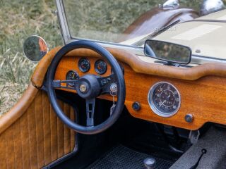 Volkswagen Beetle 1929a Mercedes-Benz SSK Roadster 1.3 37kW