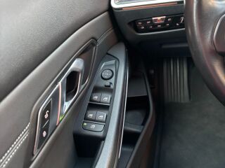 BMW 318 Executive Sport 2.0 110kW
