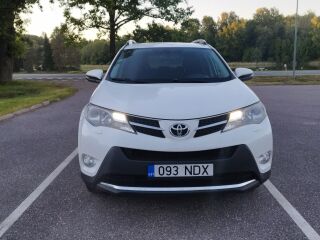 Toyota RAV4 2.2 110kW