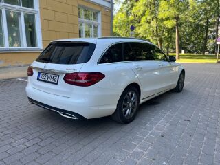 Mercedes-Benz C 180 Bluetec 1.6 85kW