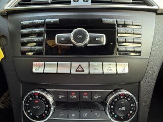 Mercedes-Benz C 220 Avantgarde AMG Facelift EU5 2.1 R4 CDI 125kW