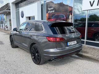 Volkswagen Touareg R-line 3.0 V6 TDI 210kW