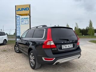 Volvo XC70 MOMENTUM AWD 4X4 2.4 R5 120кВ