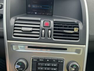 Volvo XC60 2.4 151kW
