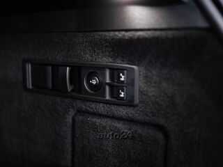 BMW iX xDrive 40 102kW