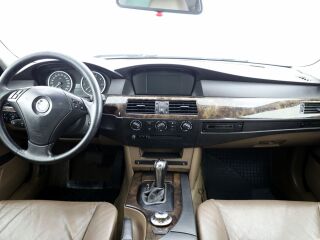 BMW 520 Executive ATM 2.2 125кВ