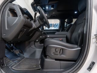 Land Rover Defender X-Dynamic SE 3.0 MHEV 183kW