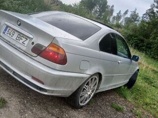 BMW 325 2.5 141kW