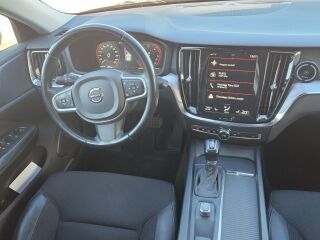 Volvo V60 Momentum 2.0 D3 110kW