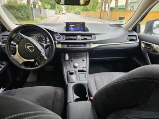 Lexus CT 200h 1.8 73kW