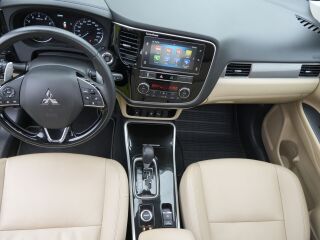 Mitsubishi Outlander Instyle Pluss 4WD 2.0 110kW