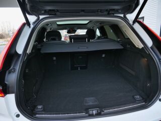 Volvo XC60 Inscription Expression T8 Recharge AWD 2.0 288kW