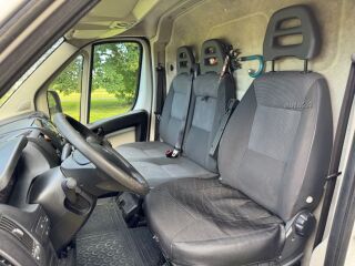 Peugeot Boxer L4H2 2.2 96kW