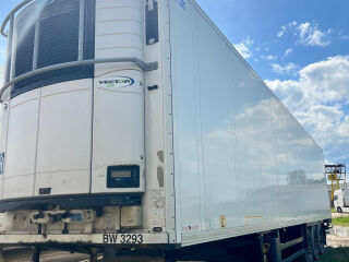 Schmitz CARGOBULL SCB*S3B
