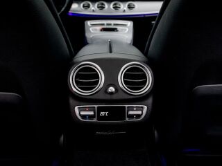 Mercedes-Benz E 220 AMG 2.0 143kW