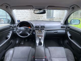 Toyota Avensis Facelift 2.0 108kW