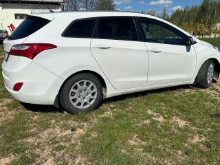 Hyundai i30 1.6 94kW