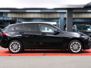 BMW 118 i Advantage 1.5 103kW