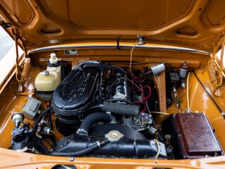 GAZ 24 2.4
