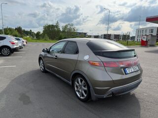 Honda Civic 1.8 103кВ