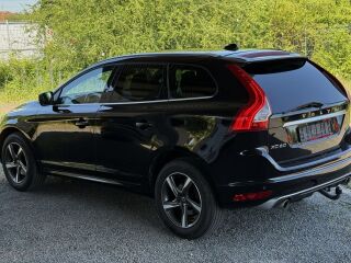 Volvo XC60 R-DESIGN FFD 140kW