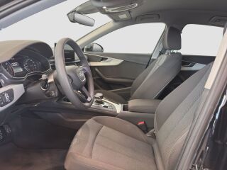 Audi A4 35 TFSI 2.0 110kW