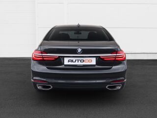 BMW 730 d xDrive Full 3.0 R6 195кВ