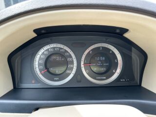 Volvo XC70 Summum AWD 2.4 D5 136kW