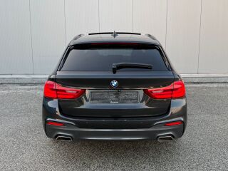 BMW 530 Touring xDrive M sportpakett H&K LED 3.0 d 195кВ