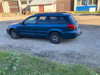 Subaru Outback 2.5 121кВ