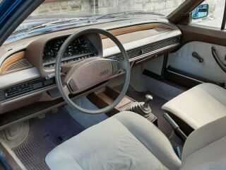 Audi 100 2D Sedan 2.0 84kW