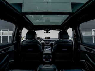 Audi SQ7 4.0 V8 320кВ