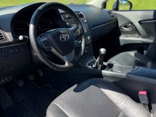 Toyota Avensis 2.2 130kW