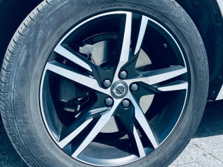 Volvo XC60 R Design AWD Kers Mild Hybrid 2.0 D4 145kW