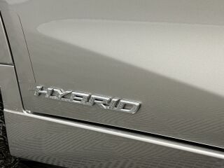 Lexus ES 300h 2.5 131kW