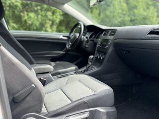 Volkswagen Golf 1.4 TSI 103кВ