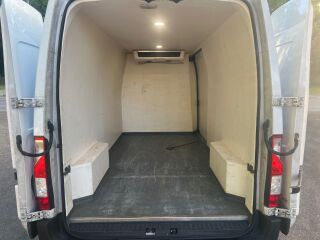 Renault Master Külmik THERMO KING V300 MAX 2.3 DCI 132кВ
