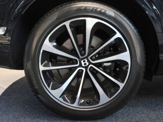 Bentley Bentayga EWB 404kW