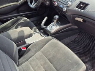 Honda Civic 1.8 103kW