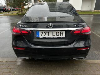 Mercedes-Benz E 220 E220 D 4matic AMG 2.0 143kW