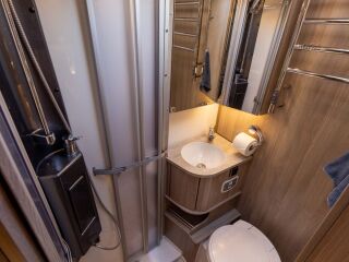 Kabe Crown TMCRL i760 LGB LandYacht Edition 2.1 125kW