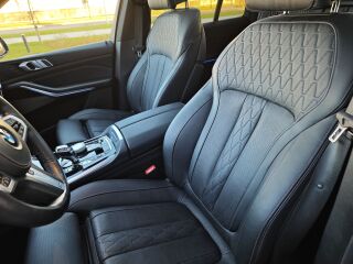 BMW X5 xDrive M-Sport Individual 3.0 195kW