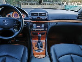 Mercedes-Benz E 320 FACELIFT 3.0 165kW