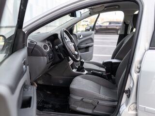 Ford Focus 1.6 74kW