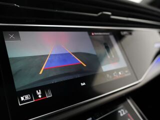 Audi Q7 S-Line 3.0 210кВ