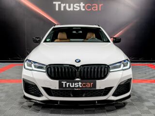 BMW 530 M-Paket X-Drive Facelift shadowline 3.0 210kW